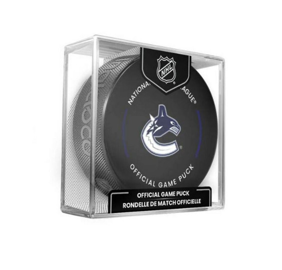 Puk Official Game Cube Vancouver Canucks