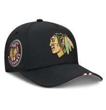 Kšiltovka Authentic Meshbeck Chicago Blackhawks SR