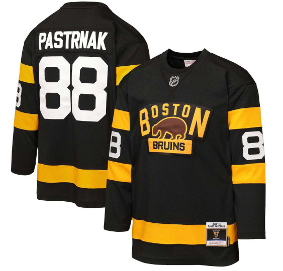 Dres 2016 Boston Bruins Winter Classic Pastrňák SR