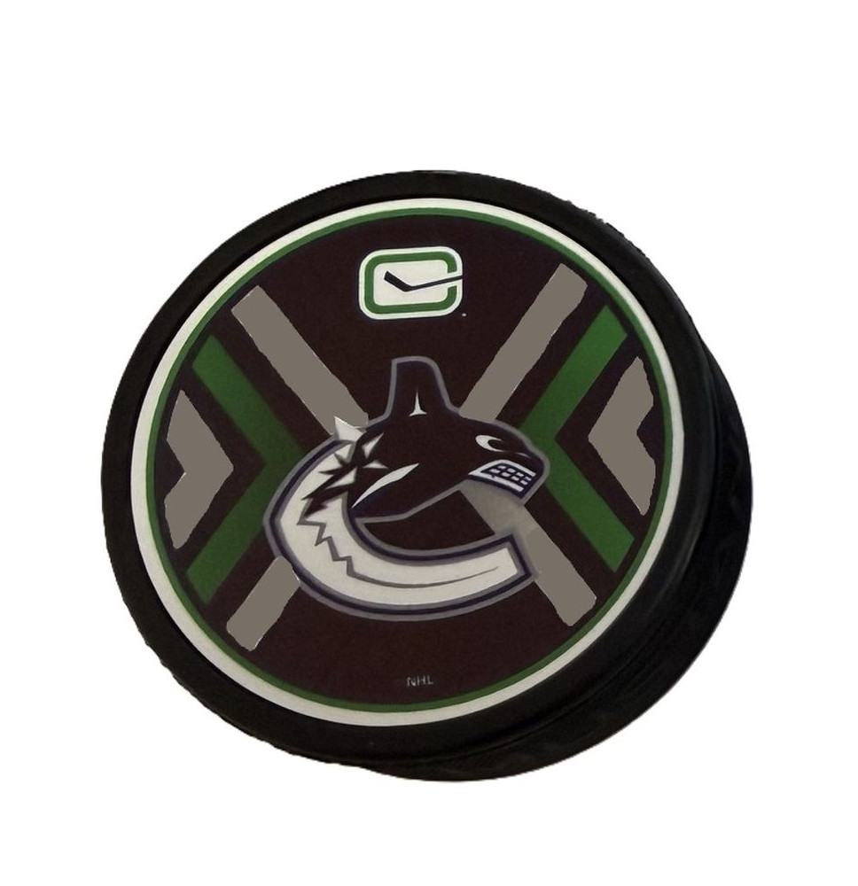 Puk Double Vancouver Canucks